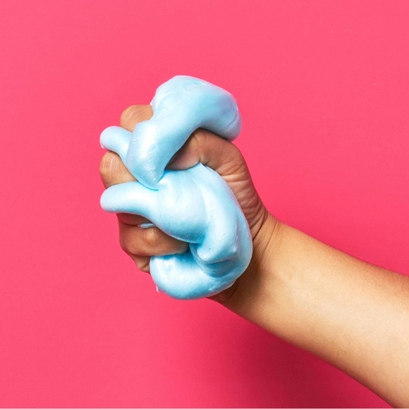 NIB Elmer’s Fluffy Slime Kit - Picture 5 of 8